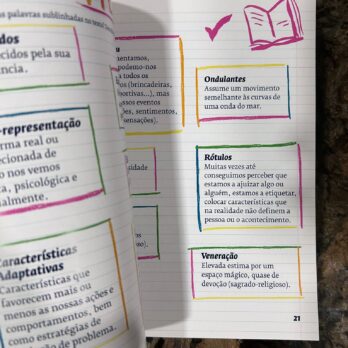 LIVRO INFANTIL “BOLACHAS E AMOR”